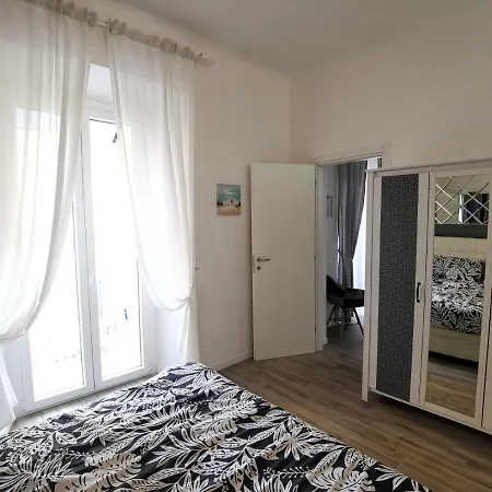 5 Terre Flat Специя